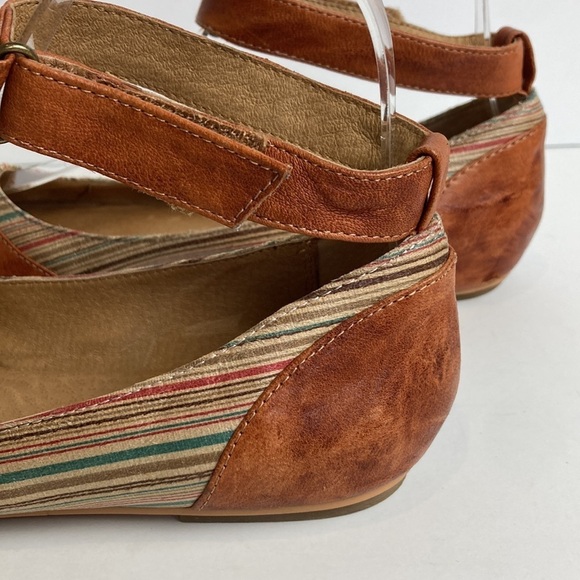 Miz Mooz Kazu Flats Brown Leather Pinstripe Accent Shoes Ankle Straps 7 Comfort - Picture 6 of 16